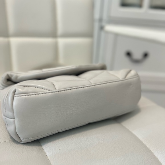 Saint Laurent
Quilted Lou Lou Toy - Picture 4 of 10